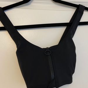 Athleta black paddle bikini top - never worned